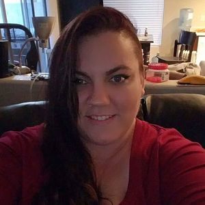 Meet your Posher, Latisha